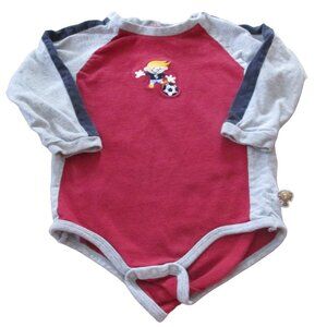 Okie Dokie One Piece Onesie Boys Size 24M Red‎ Gray Long Sleeve Soccer Sports